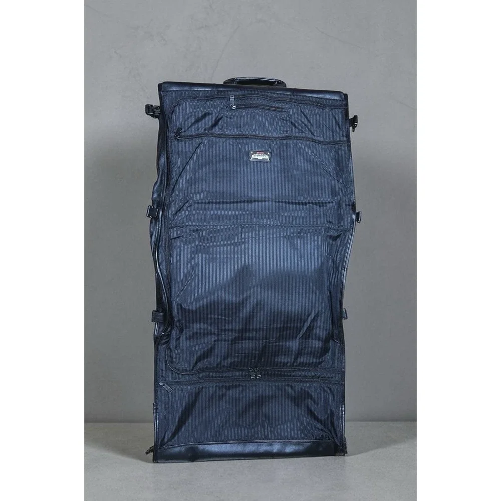 Tumi #934d3 alpha